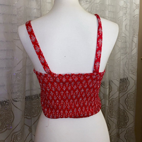 Red Top 🍒 - Picture 2 of 3